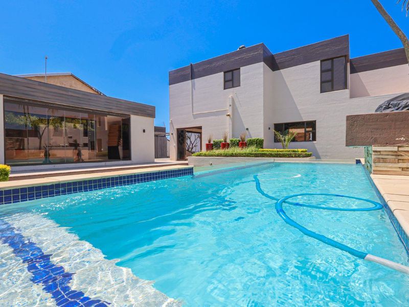 One of a kind - Photo 6