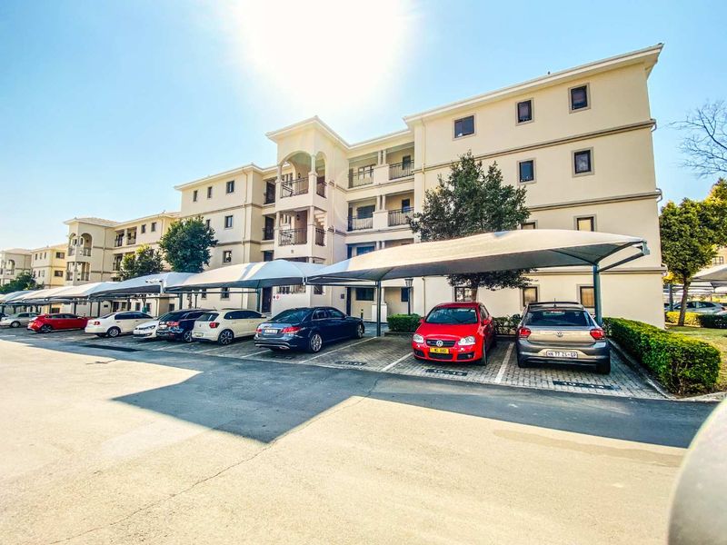 Spacious 2-Bedroom Home with Covered Parking in Secure Estate - Photo 1