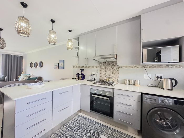 Property #2466858, Townhouse Sold in Garsfontein