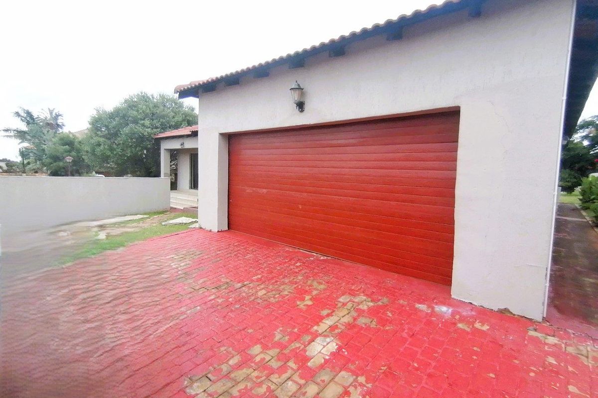 5 Bedroom | 4 Bathroom Home – Security Estate Living - Photo 2
