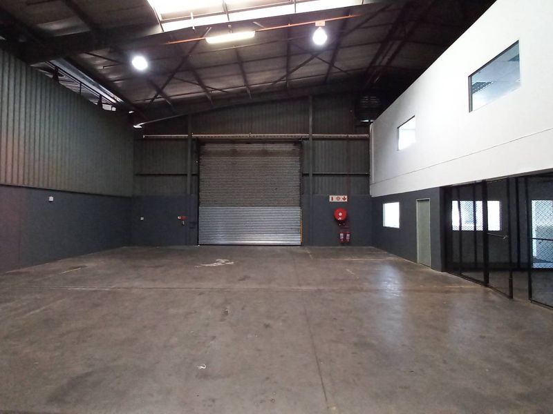 1,008m2 Industrial Warehouse To Let in Isando Business Park | Isando - Photo 7