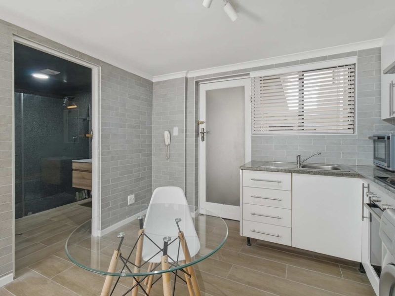 Modern Coastal Studio with Private Patio - Photo 7