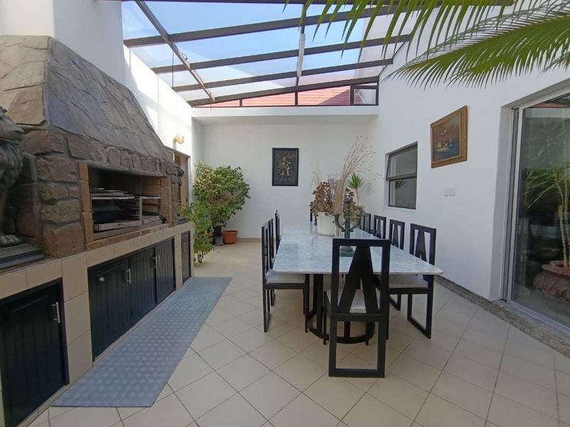 Lagoon-Front Family Home For Sale - Photo 2