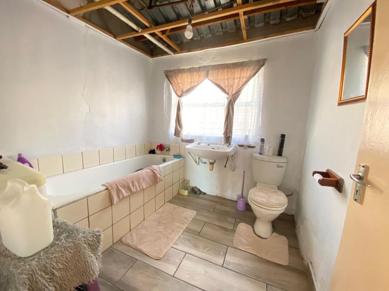 house for sale - Photo 7