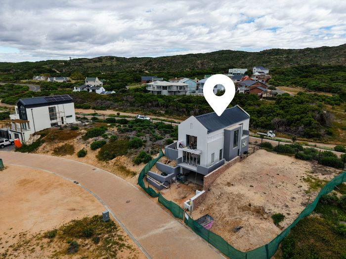 Property #2567605, House For Sale in Stilbaai Oos