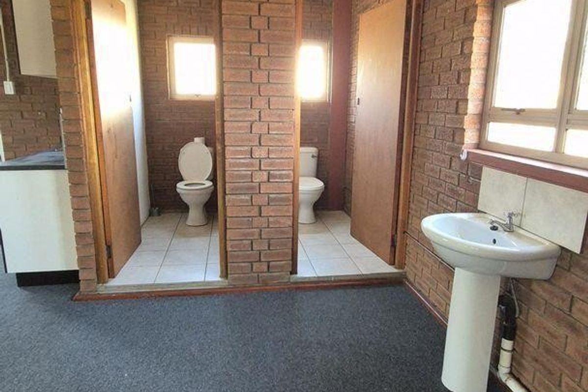 Light Industrial Property - Howick - Photo 3