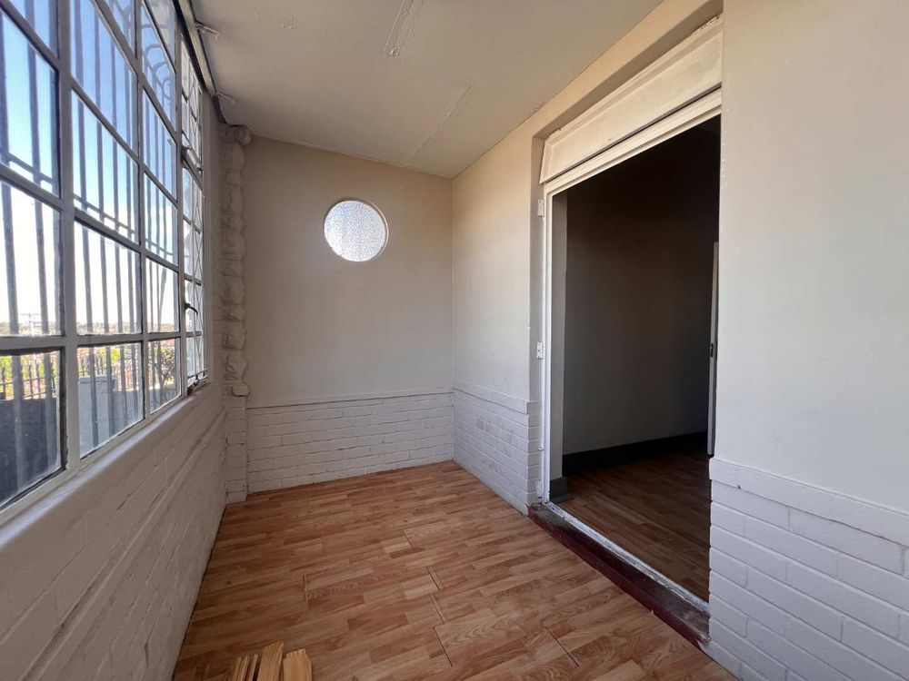 Previous side entrance perfect for study