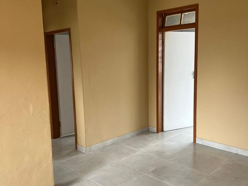 Apartment in Rosettenville - Photo 9