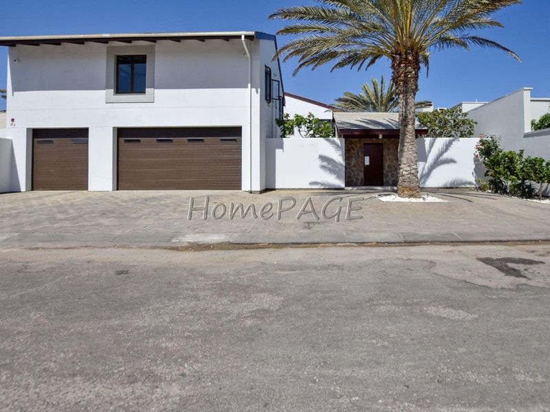 Kramersdorf:  Riverside Avenue Marvel WITH DUNE VIEWS is for Sale - Photo 3