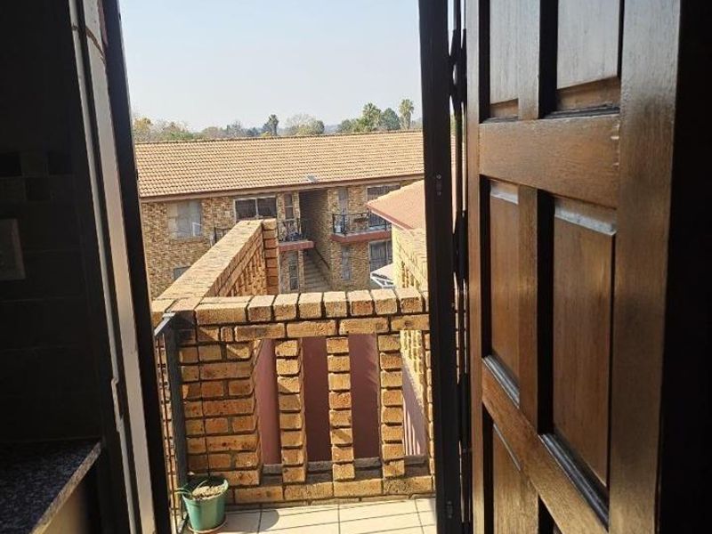 Contemporary Comfort with Scenic Views & Solar Backup in Brackendowns - Photo 3