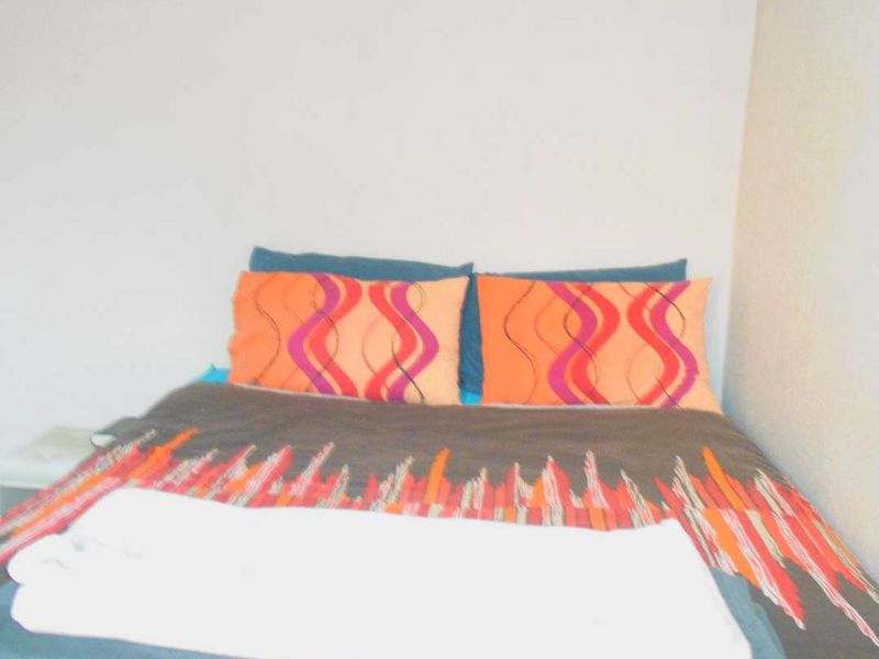 Elegant living ,charming comfort -your perfect place to call home. - Photo 10