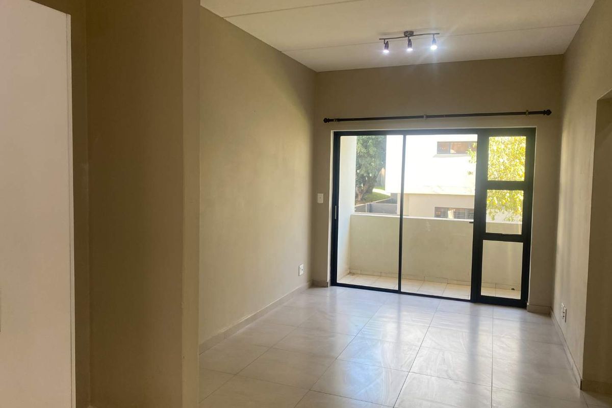 Ideal Family Apartment for Rent - Photo 2