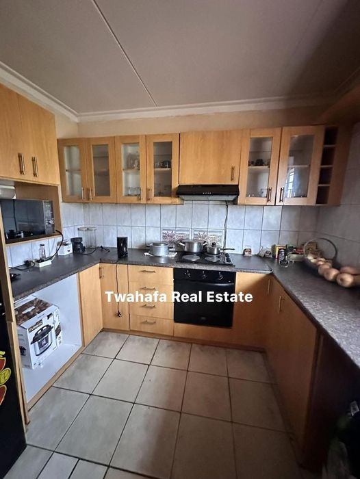 Property #2479330, House For Sale in Katutura