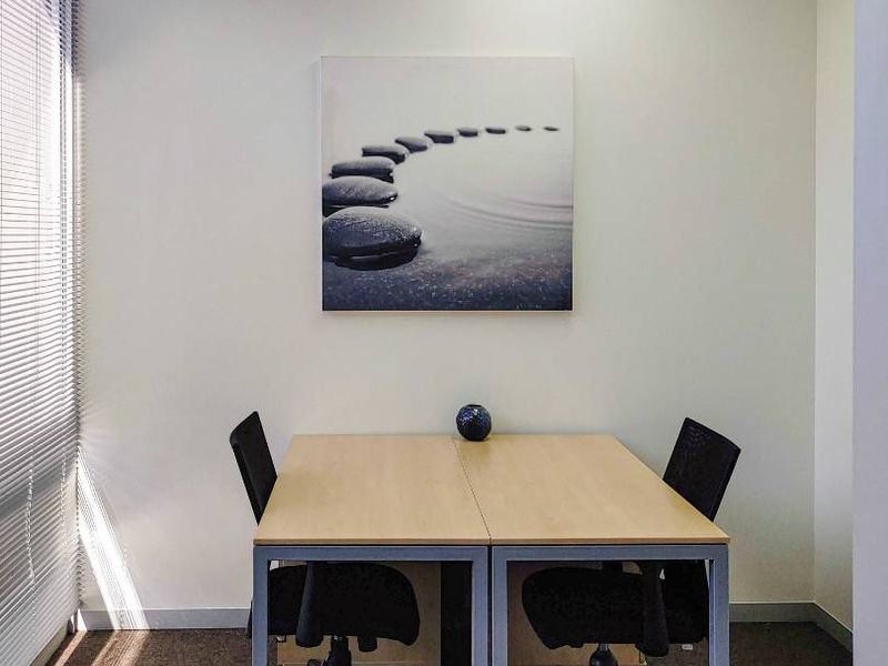 Private office space for 1 person in Regus Centurion Mall. - Photo 2