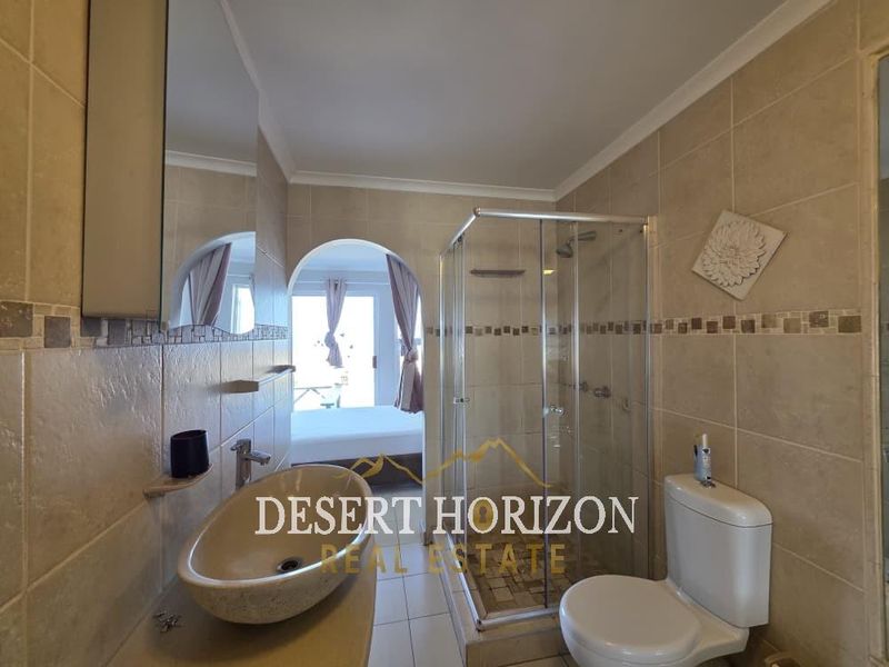Long Beach | Stunning Double-Storey Townhouse for Sale – Sea View Living - Photo 10