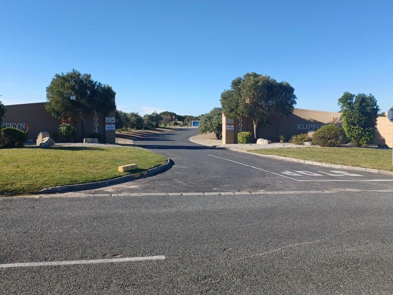 Plot And Plan Semi Completed 405sqm Investment Property - Photo 4