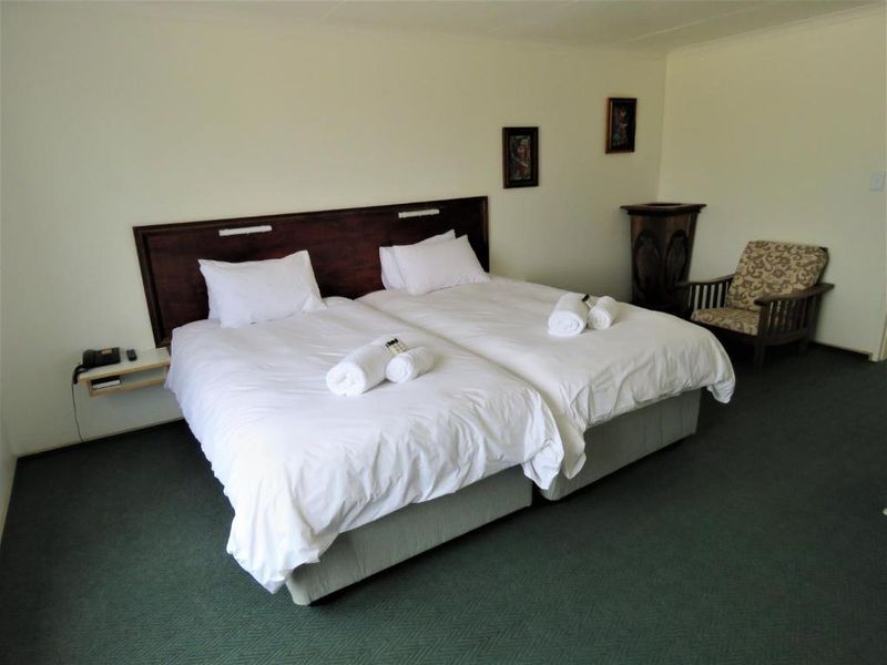 WALVIS BAY LUXURY GUESTHOUSE FOR SALE - Photo 8