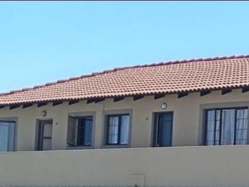 Ready to move-in apartment to rent. - Photo 2