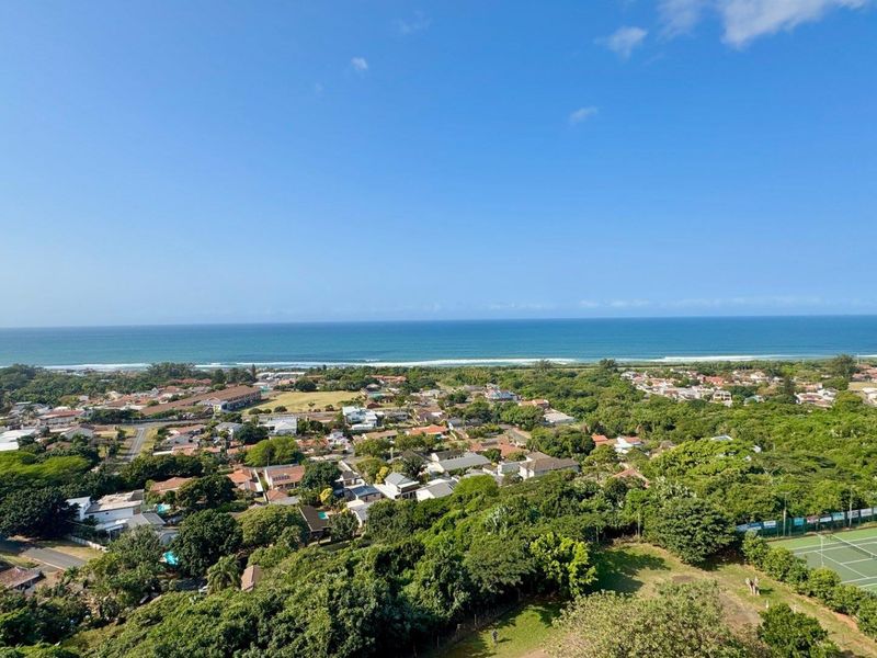 Stunning Apartment with beautiful sea views in Glenashley Heights – Share Block - Photo 1