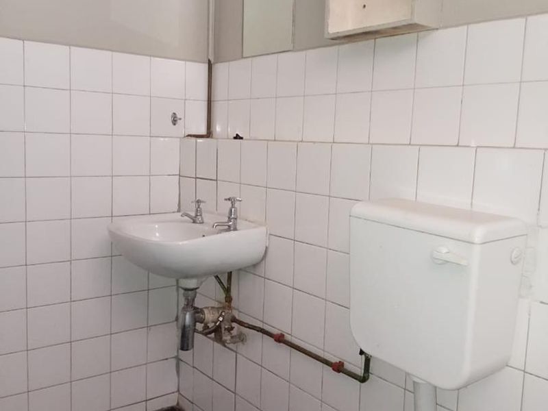 A 1 BEDROOM FLAT TO RENT IN SUNNYSIDE - Photo 7