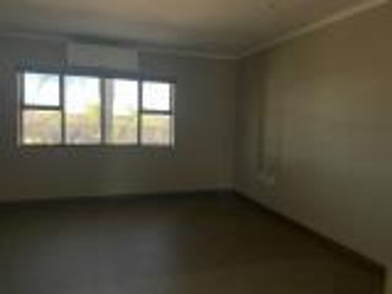 Logistics & Warehouse for sale – Emmarentia (Portion 30 of Farm No. 380) - Photo 2