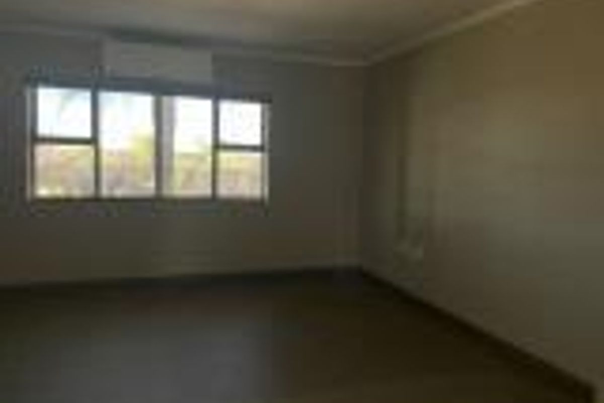 Logistics & Warehouse for sale – Emmarentia (Portion 30 of Farm No. 380) - Photo 2