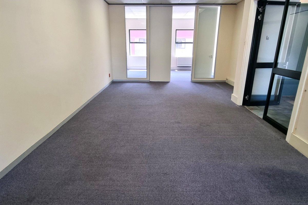 First Floor Offices in Tokai - Photo 5