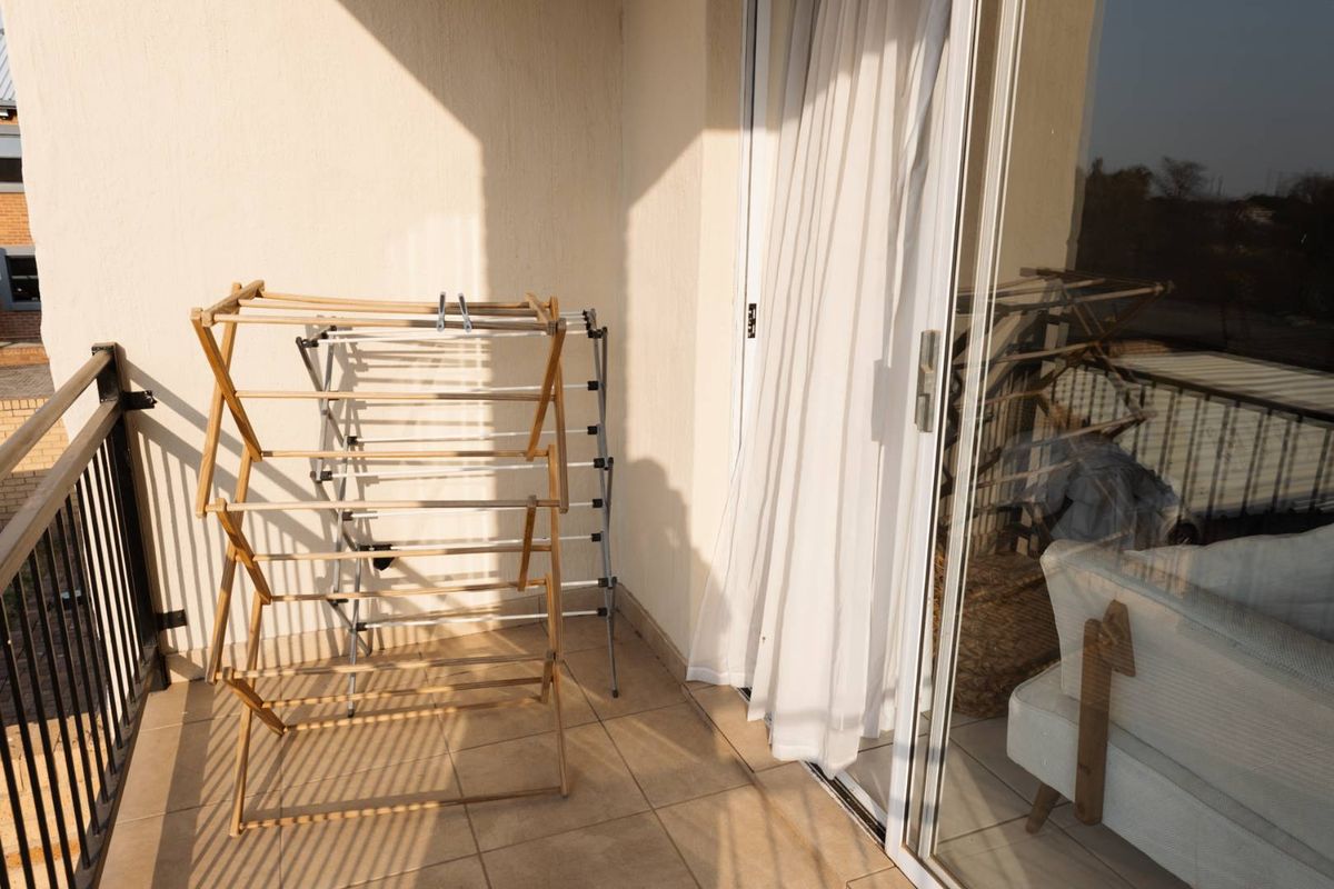 FOR SALE: 1-Bedroom Top Unit in Montana - Photo 4