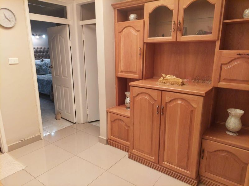 Well Located, Well Built, Well Maintained! - Photo 10