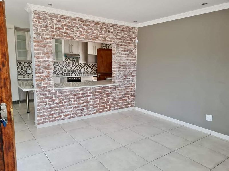 3 Bedroom House For Sale in Okahandja - Photo 4