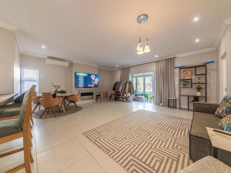 Charming 3-Bedroom Home in The Vines, Val de Vie Estat - Photo 8