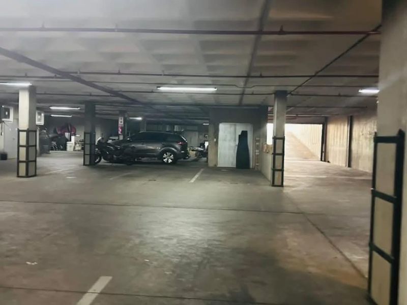Commercial Business To Let - Windhoek - Photo 3