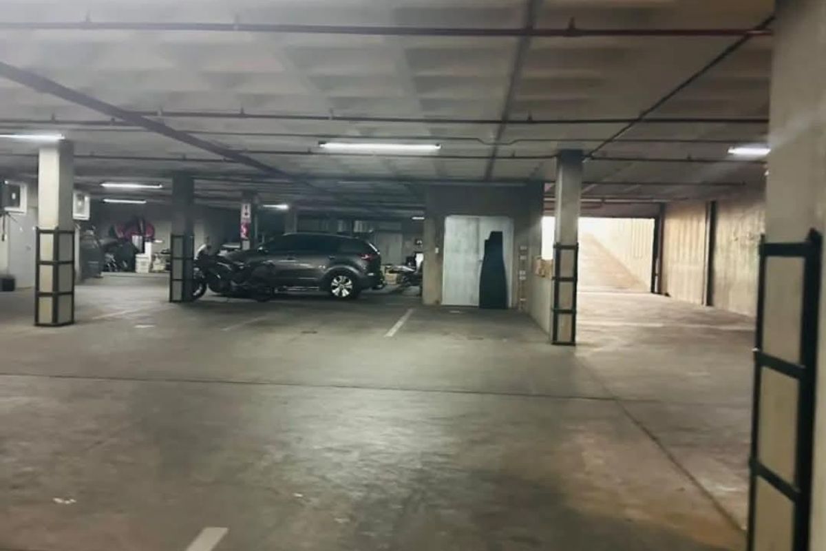 Commercial Business To Let - Windhoek - Photo 3