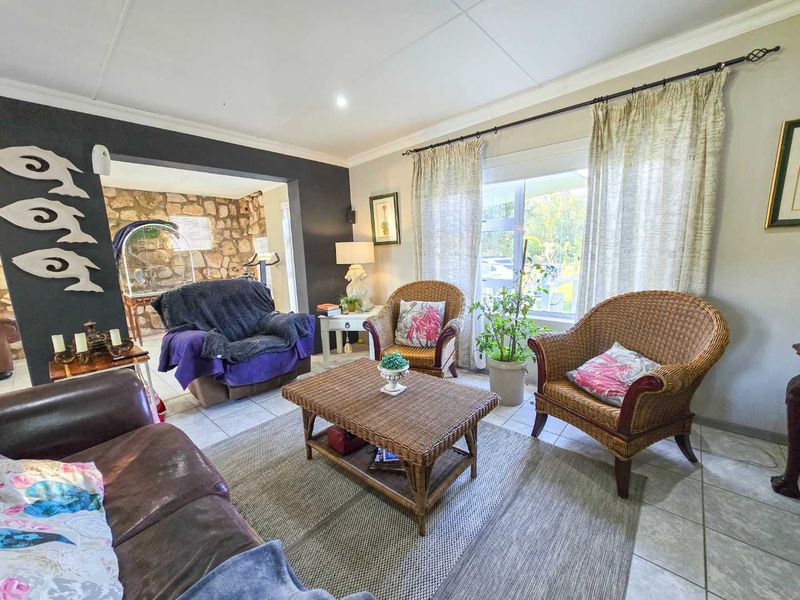 Perfect countryside escape near Stilbaai. - Photo 6