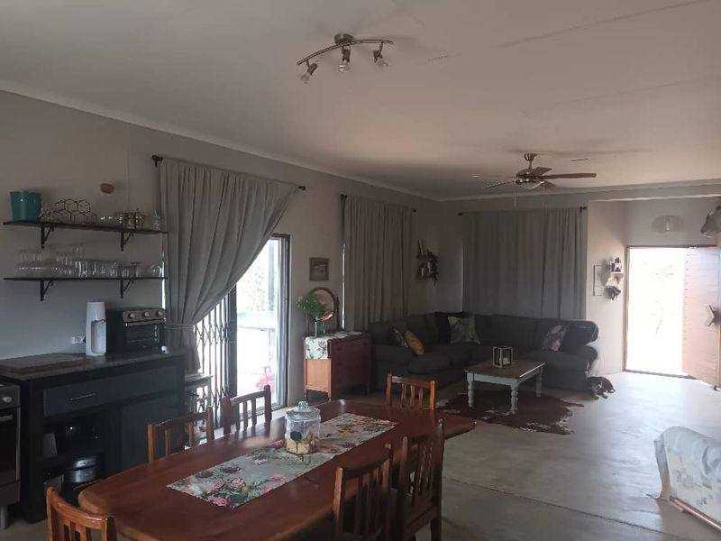 Spacious Property with multiple houses in Brakwater - Photo 6