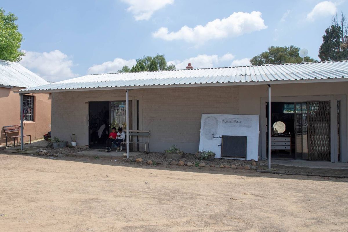 Prime Commercial Property for Sale-Excellent Rental Income Opportunity - Photo 4