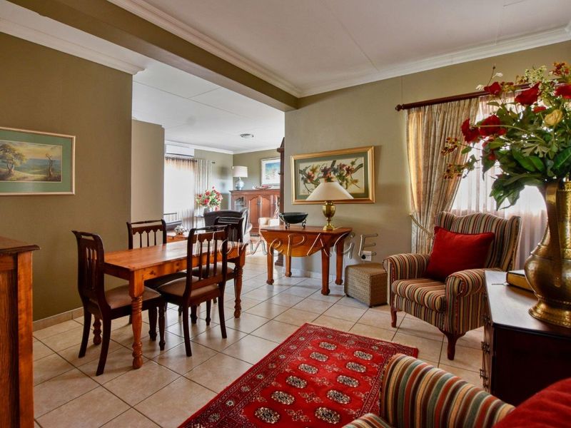 Otjiwarongo, Ext 5, BEAUTIFUL Townhouse is for Sale - Photo 6