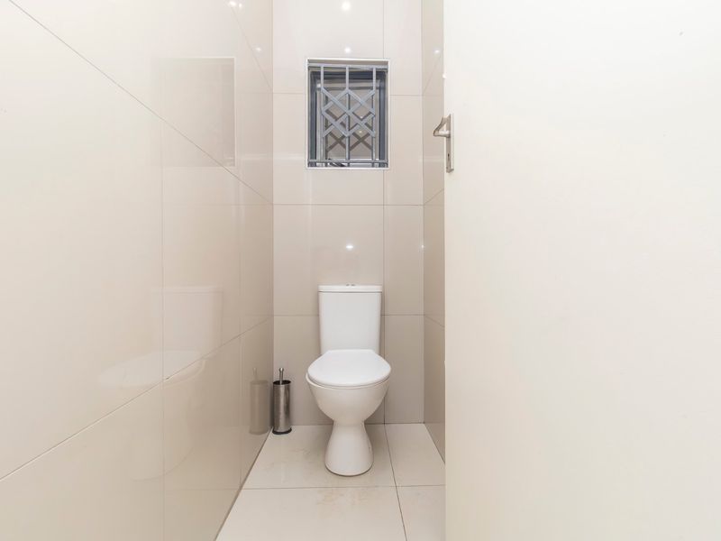 Large Property to Let in Blairgowrie - Photo 7