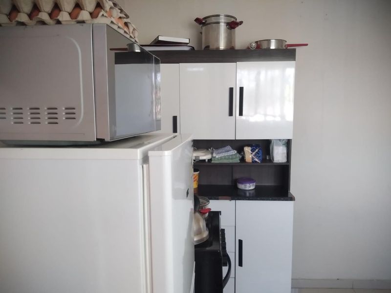 Charming 2-Bedroom Home for Sale in Esikhawini – Spacious & Pet-Friendly! - Photo 5