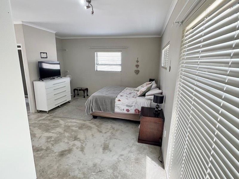 Furnished 4 Bedrooms House To Rent in Meersig - Photo 8