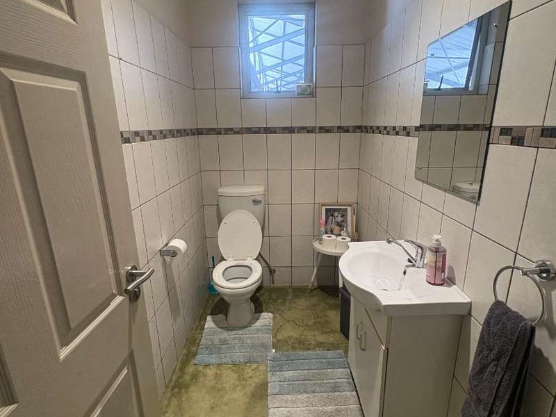 Warehouse Lafrenz Extension 1 to rent - Photo 9