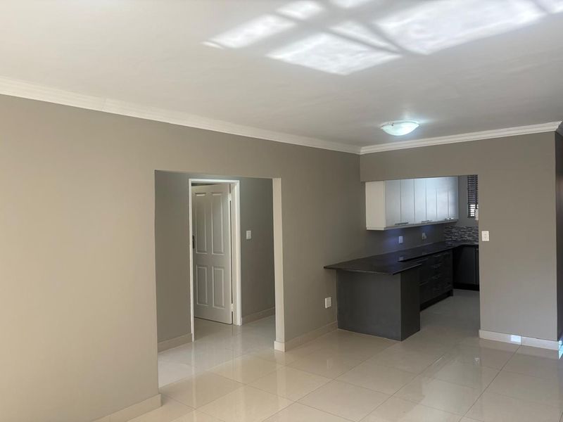 Modern Living Awaits: Stylishly Renovated, Ultra-Convenient Home - Photo 4