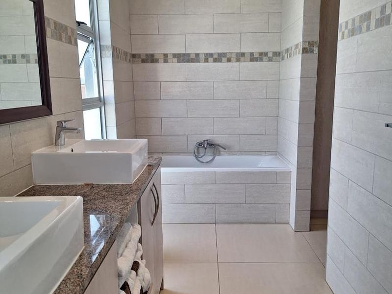 FOR SALE - Beautiful home in Elisenheim - Photo 8