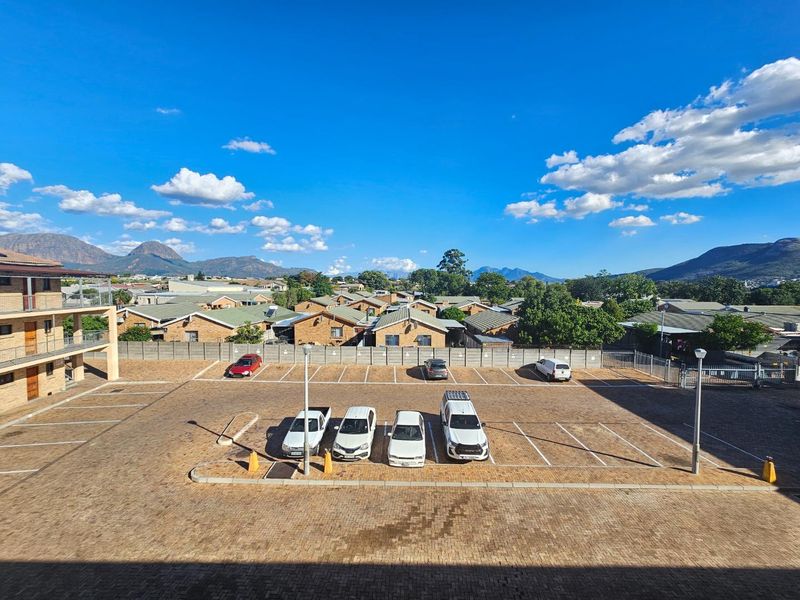 2 Bed 1 Bath Apartment in Arriza Apartments as investment or to use yourself. - Photo 5