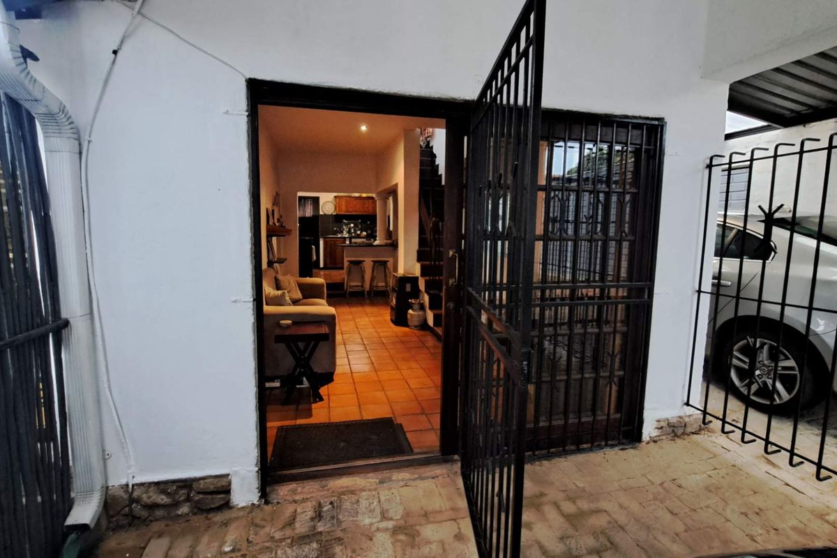 1 Bedroom Garden Cottage - Photo 2