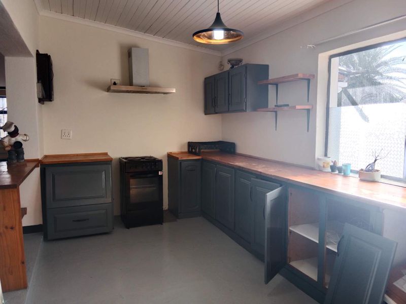 Charming 3 Bedroom Family Home-Prime Norwood Location - Photo 5