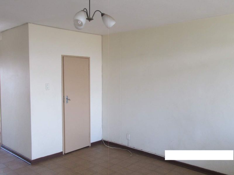 A BACHELOR FLAT TO RENT IN SUNNYSIDE - Photo 6