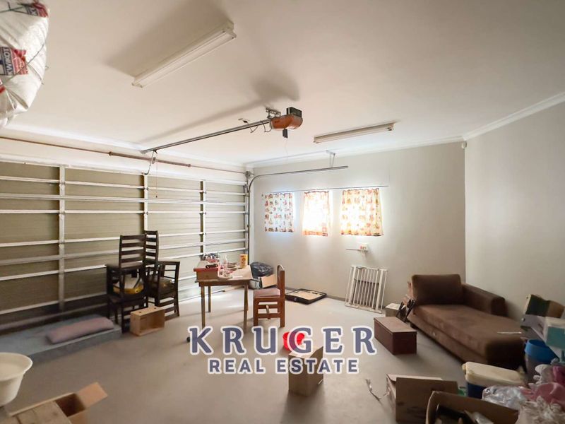 3-bedroom townhouse for sale - Photo 6