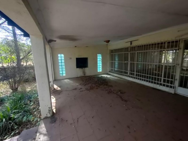 Country Living & Business Potential on Expansive Farm Estate - Photo 4