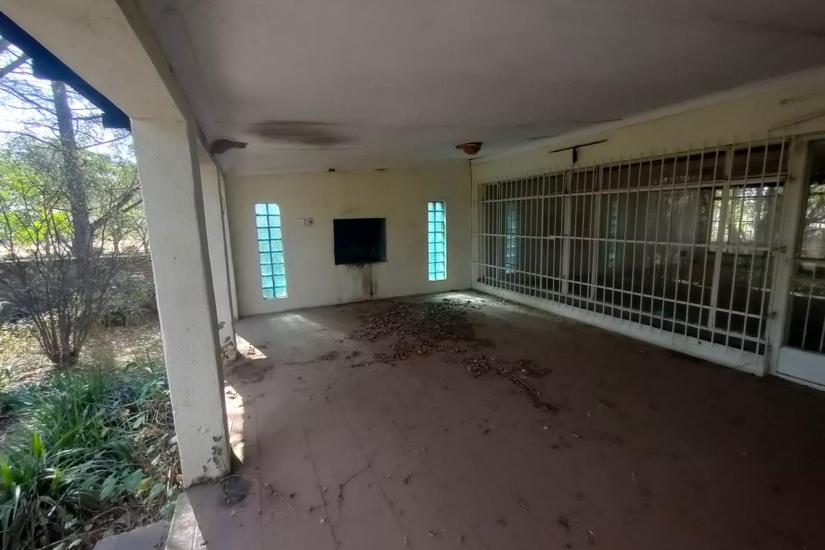 Country Living & Business Potential on Expansive Farm Estate - Photo 4